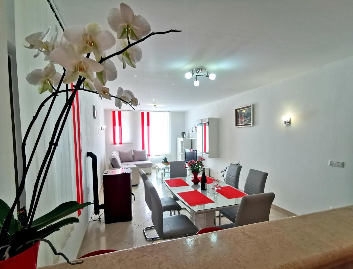 Apartamento Parun Pula Exterior foto